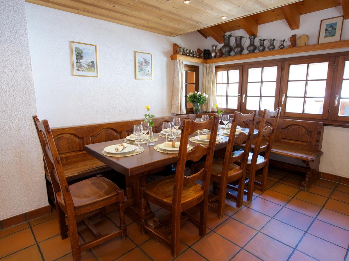 Chalet Huwi Zermatt Bagian luar foto