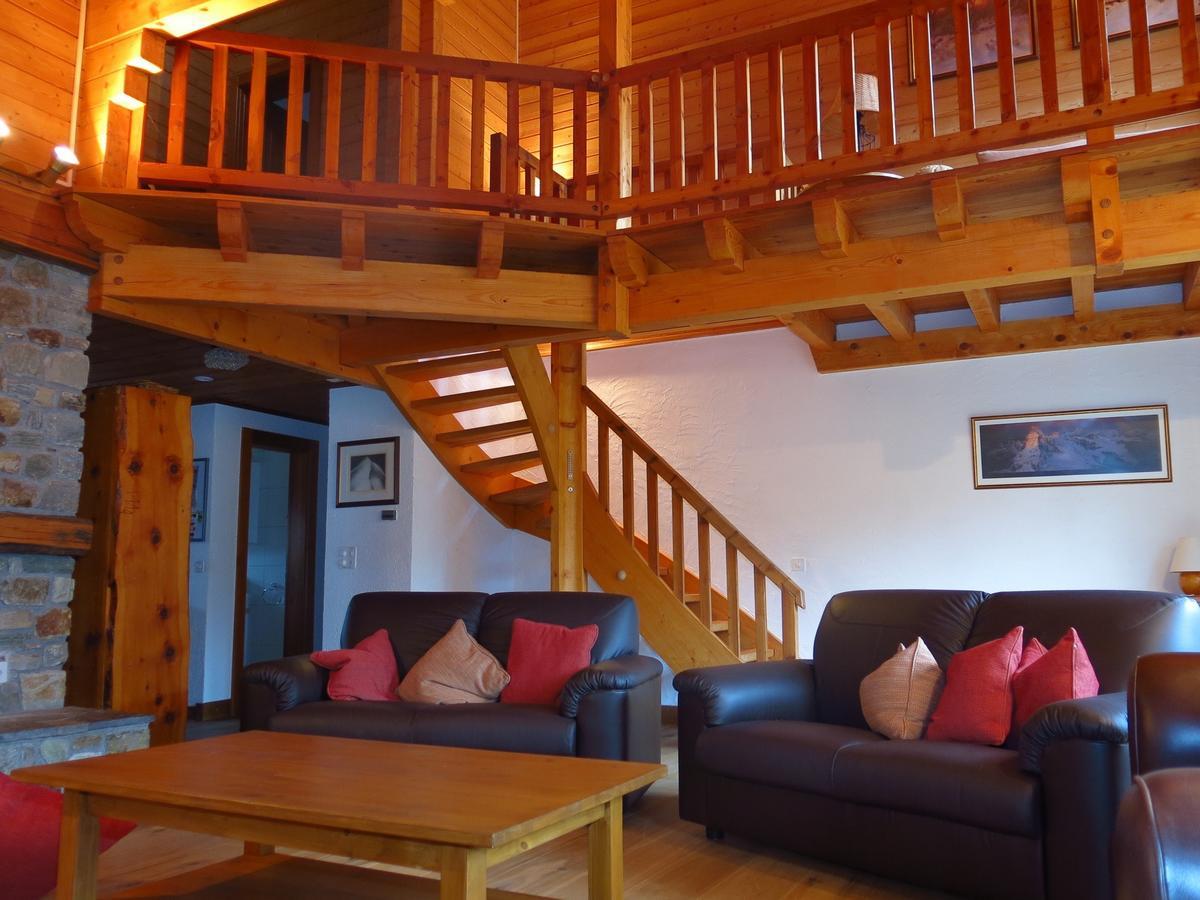 Chalet Huwi Zermatt Bagian luar foto